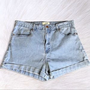 High waist denim shorts